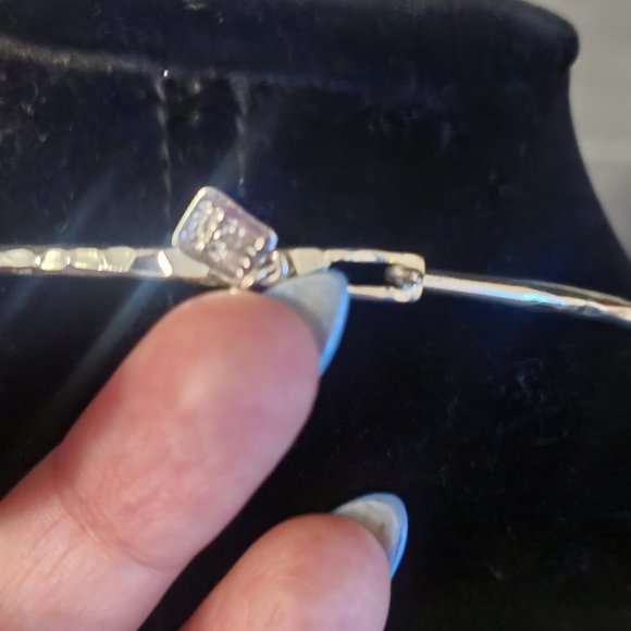 Robert Lee Morris Soho silver choker with turquoise with matching earrings NWT - Picture 7 of 8